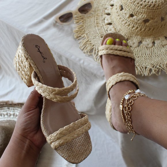 🆕️Summer Tings Collection// Natural jute Strappy Mule Sandal - Picture 9 of 9